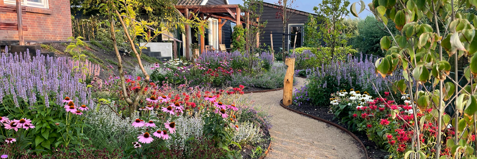 Maatwerk om van uw tuin een beleving 
te maken die bij u past!